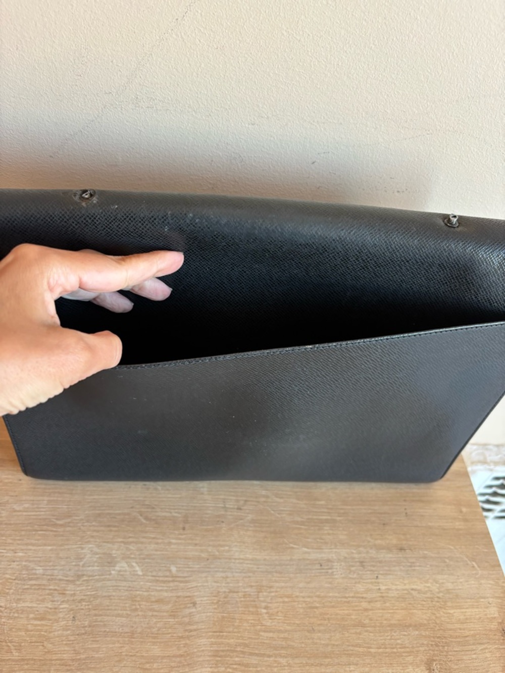 Authentic Lpuis Vuitton clutch briefcase - Picture 6 of 10